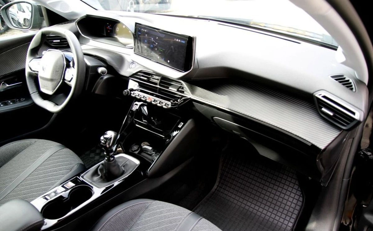 Peugeot 208 - Zdjęcie 24