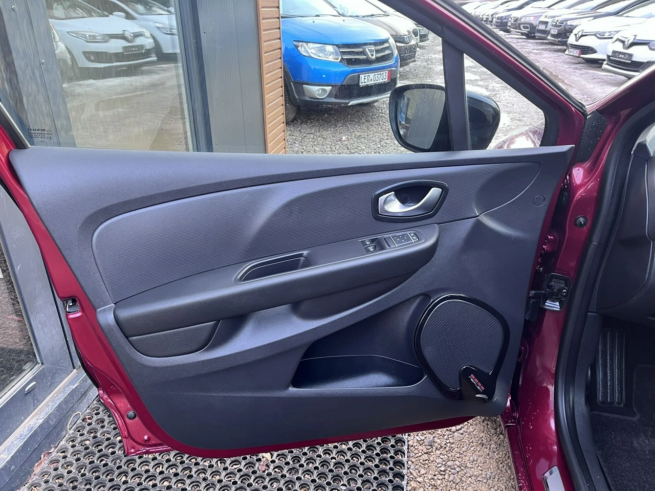 Renault Clio - Zdjęcie 16