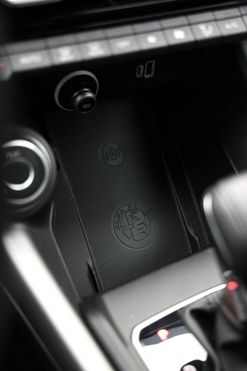 Alfa Romeo Tonale - Zdjęcie 16