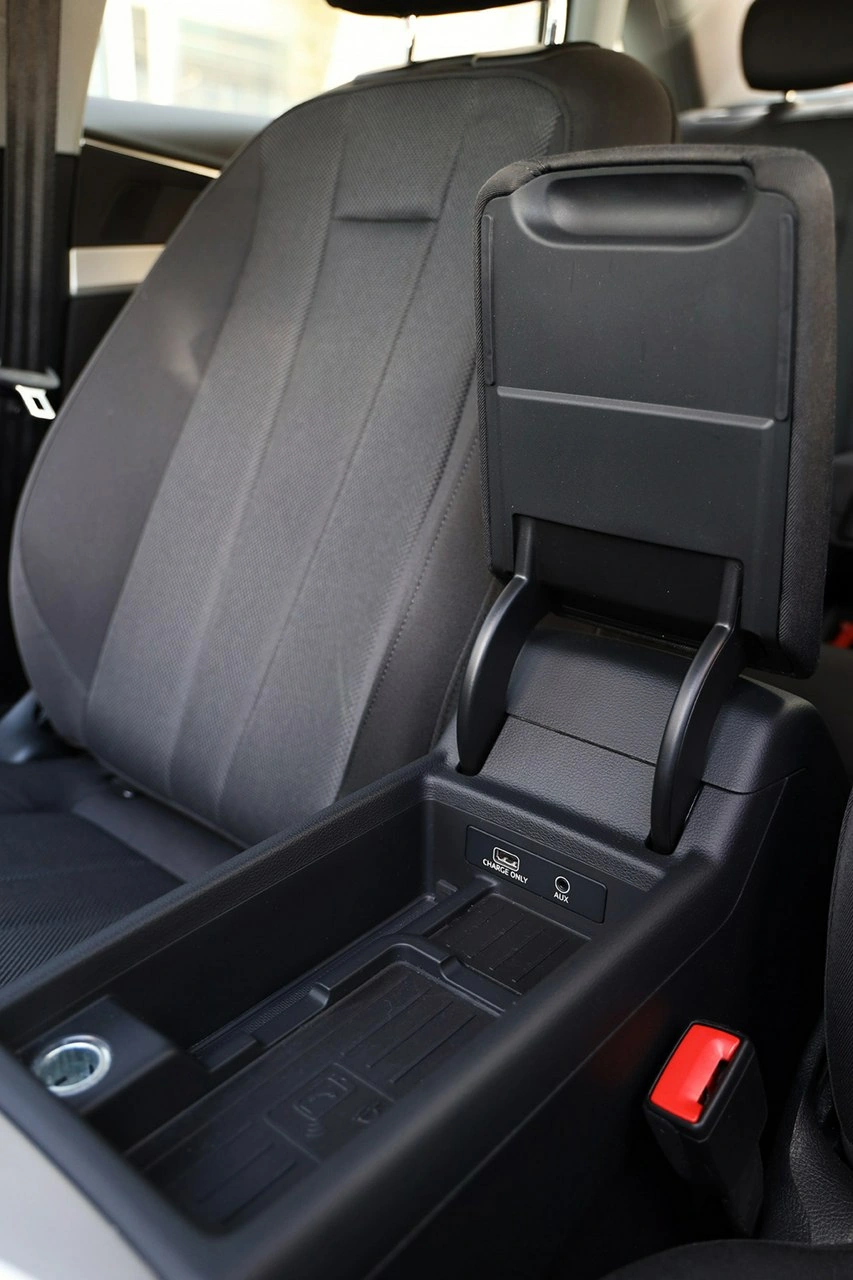 Audi A4 - Zdjęcie 24