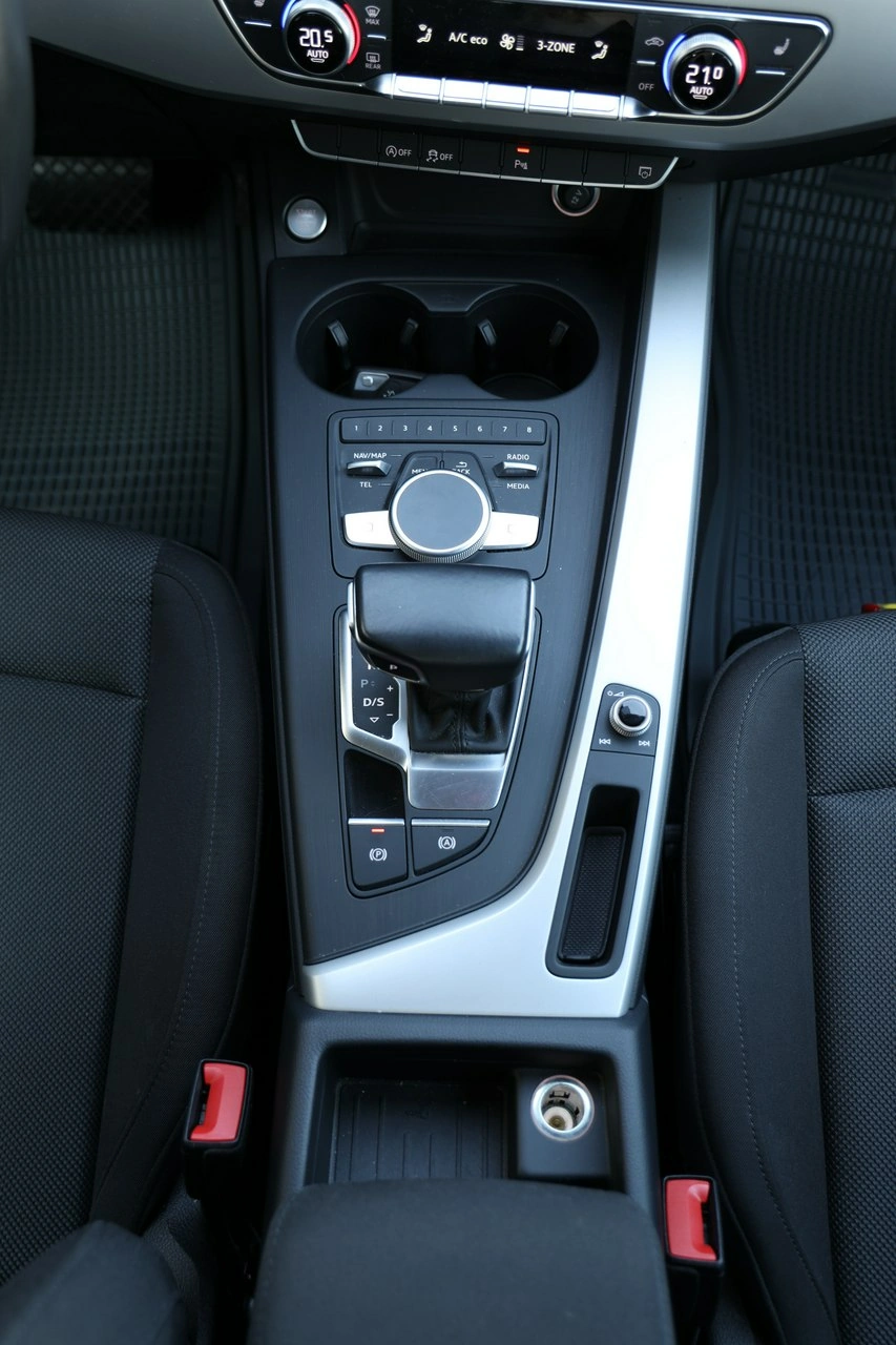 Audi A4 - Zdjęcie 20