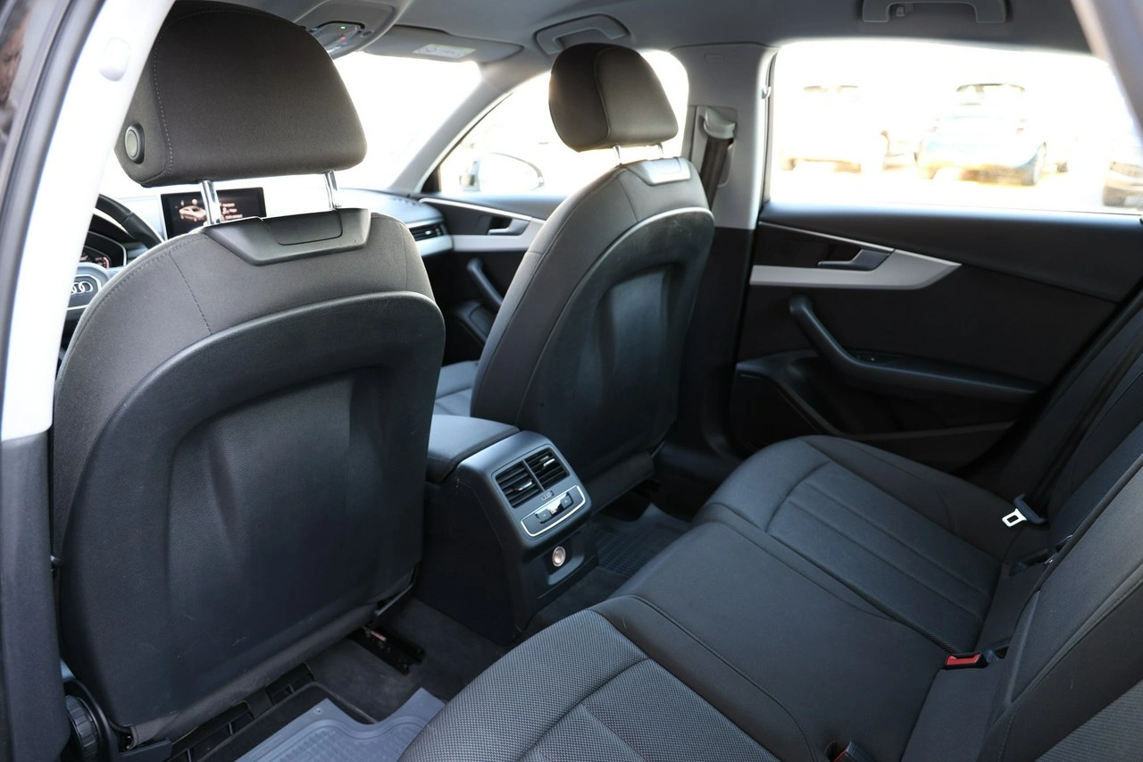 Audi A4 - Zdjęcie 27