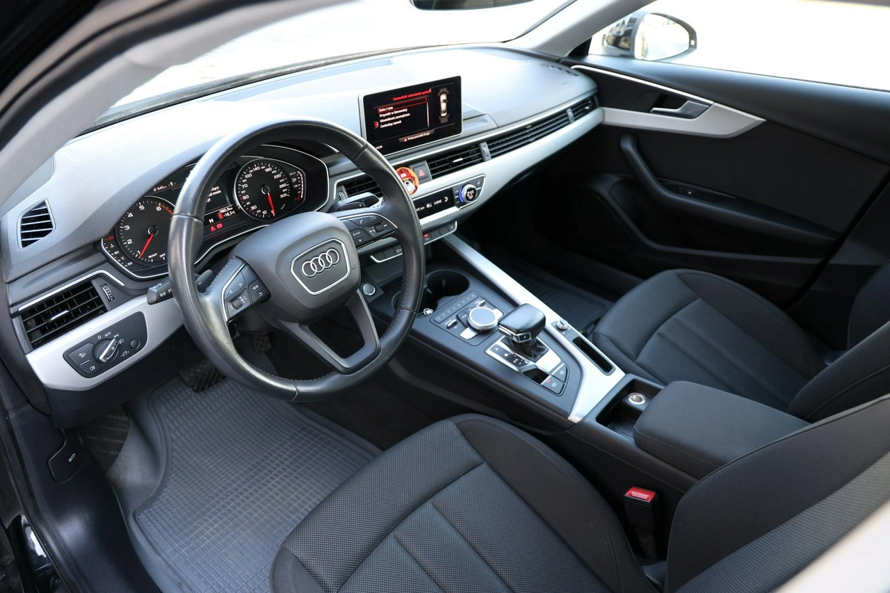 Audi A4 - Zdjęcie 13