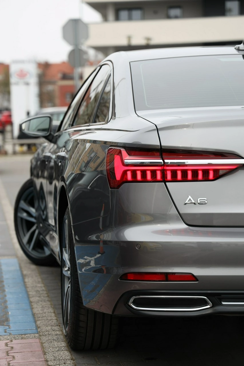 Audi A6 - Zdjęcie 13