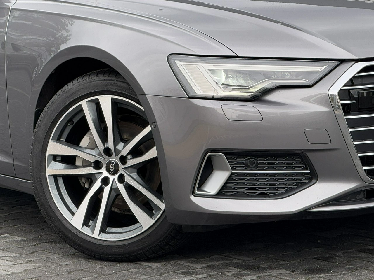 Audi A6 - Zdjęcie 4