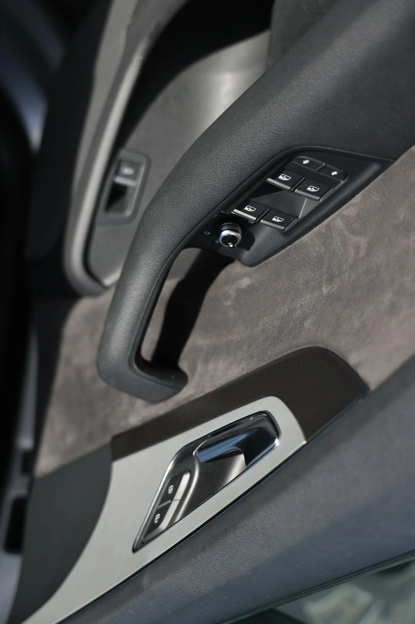 Audi Q7 - Zdjęcie 11