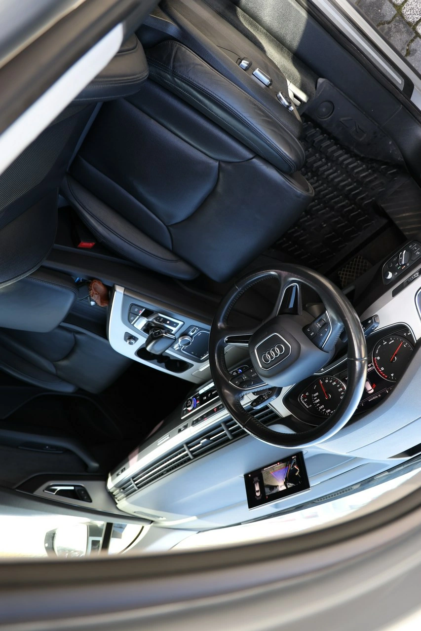 Audi Q7 - Zdjęcie 12