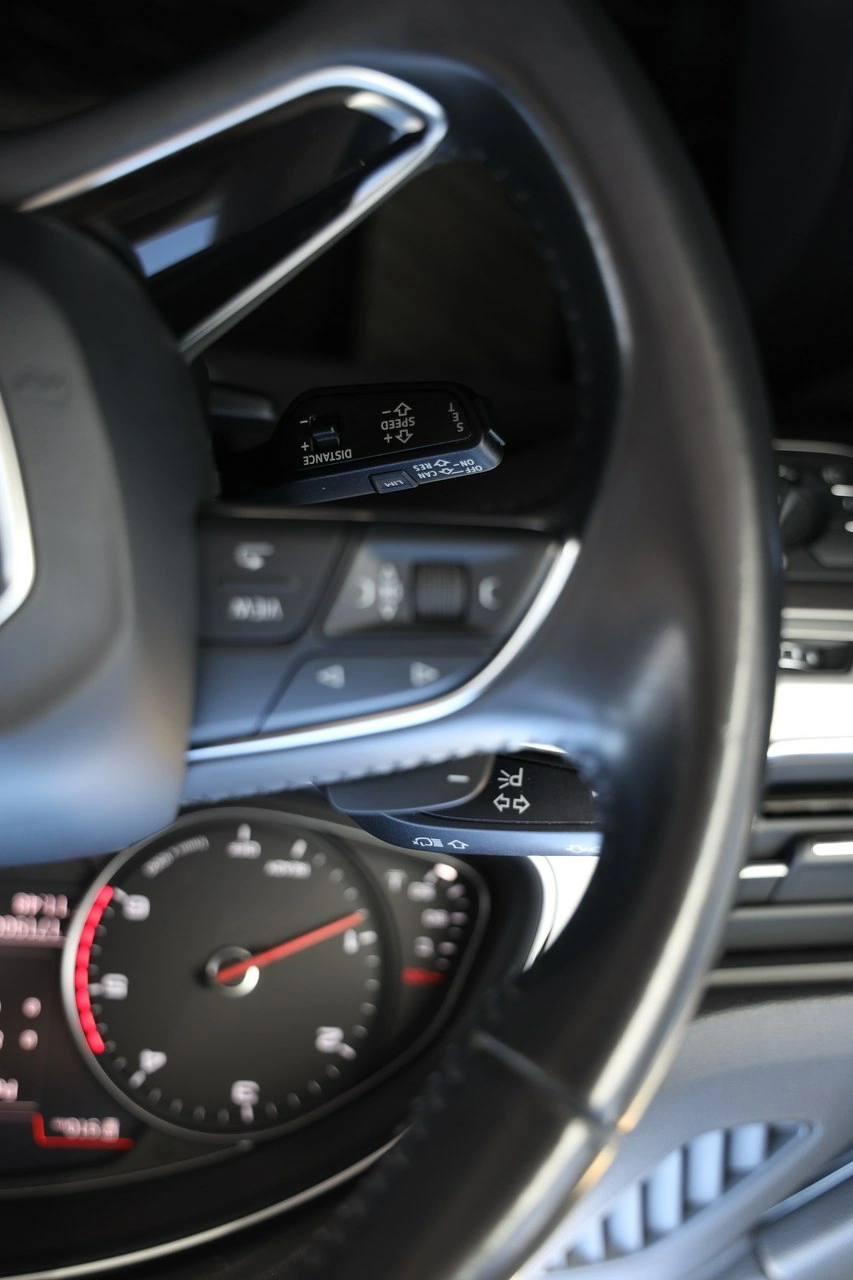 Audi Q7 - Zdjęcie 17