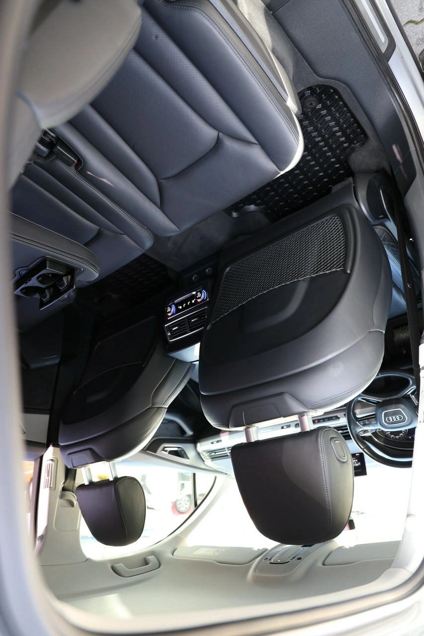 Audi Q7 - Zdjęcie 33