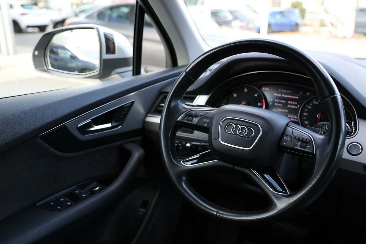 Audi Q7 - Zdjęcie 41