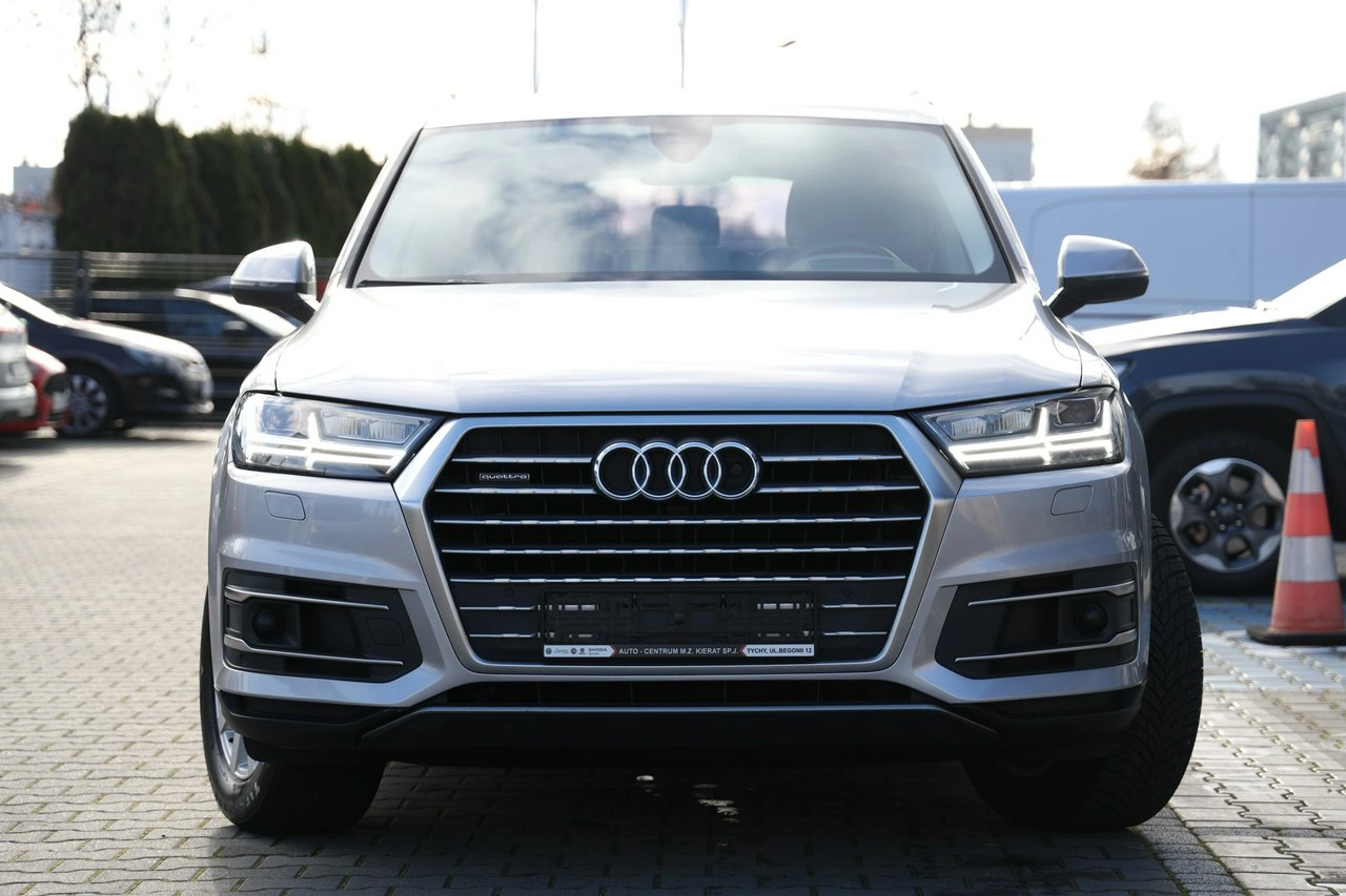 Audi Q7 - Zdjęcie 3