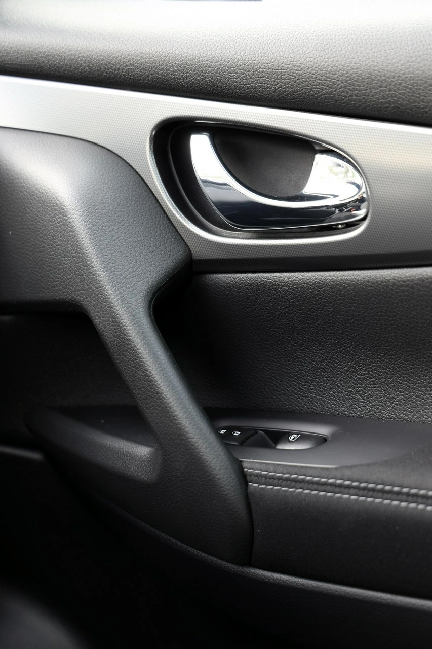 Nissan Qashqai - Zdjęcie 23