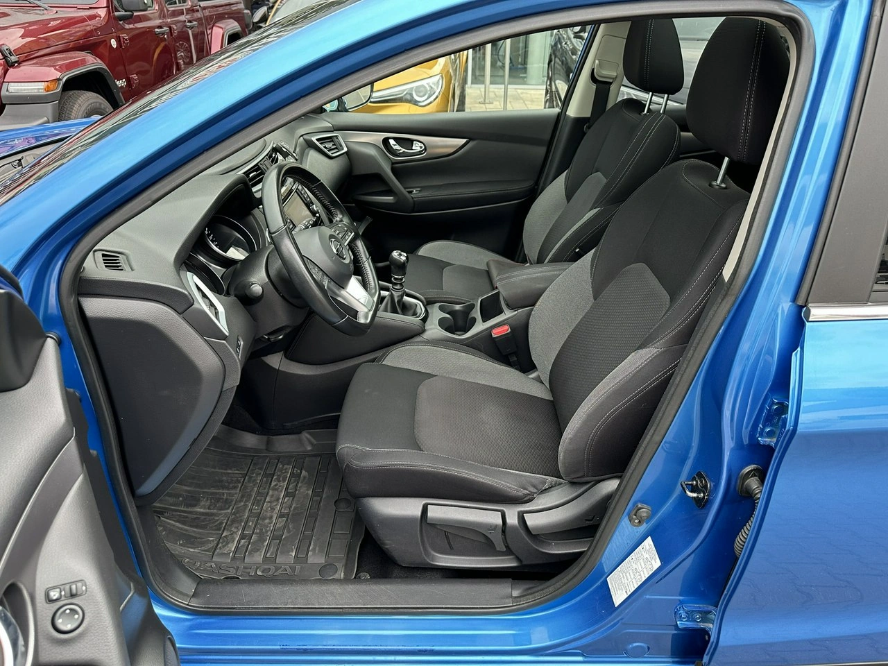Nissan Qashqai - Zdjęcie 6