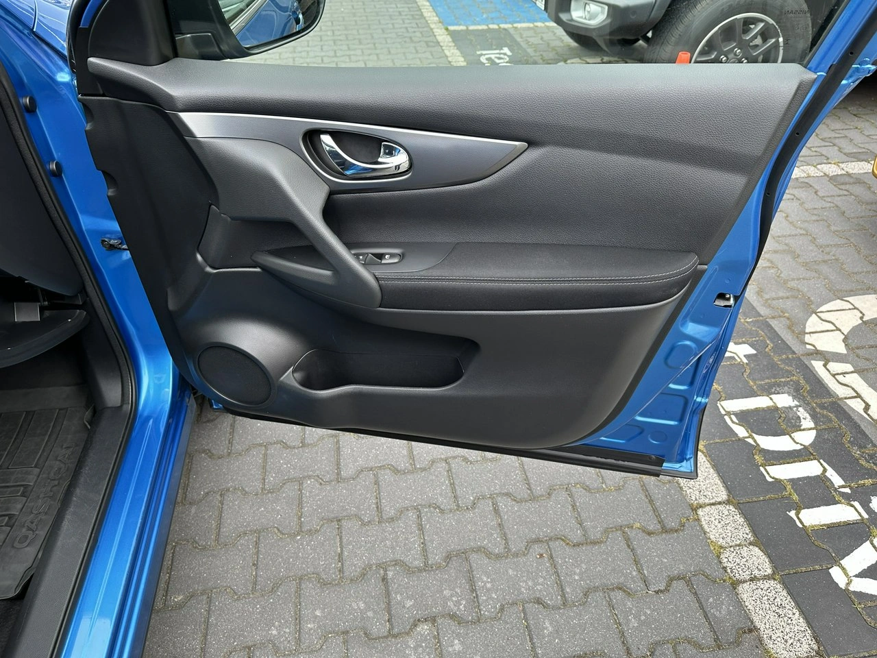 Nissan Qashqai - Zdjęcie 14