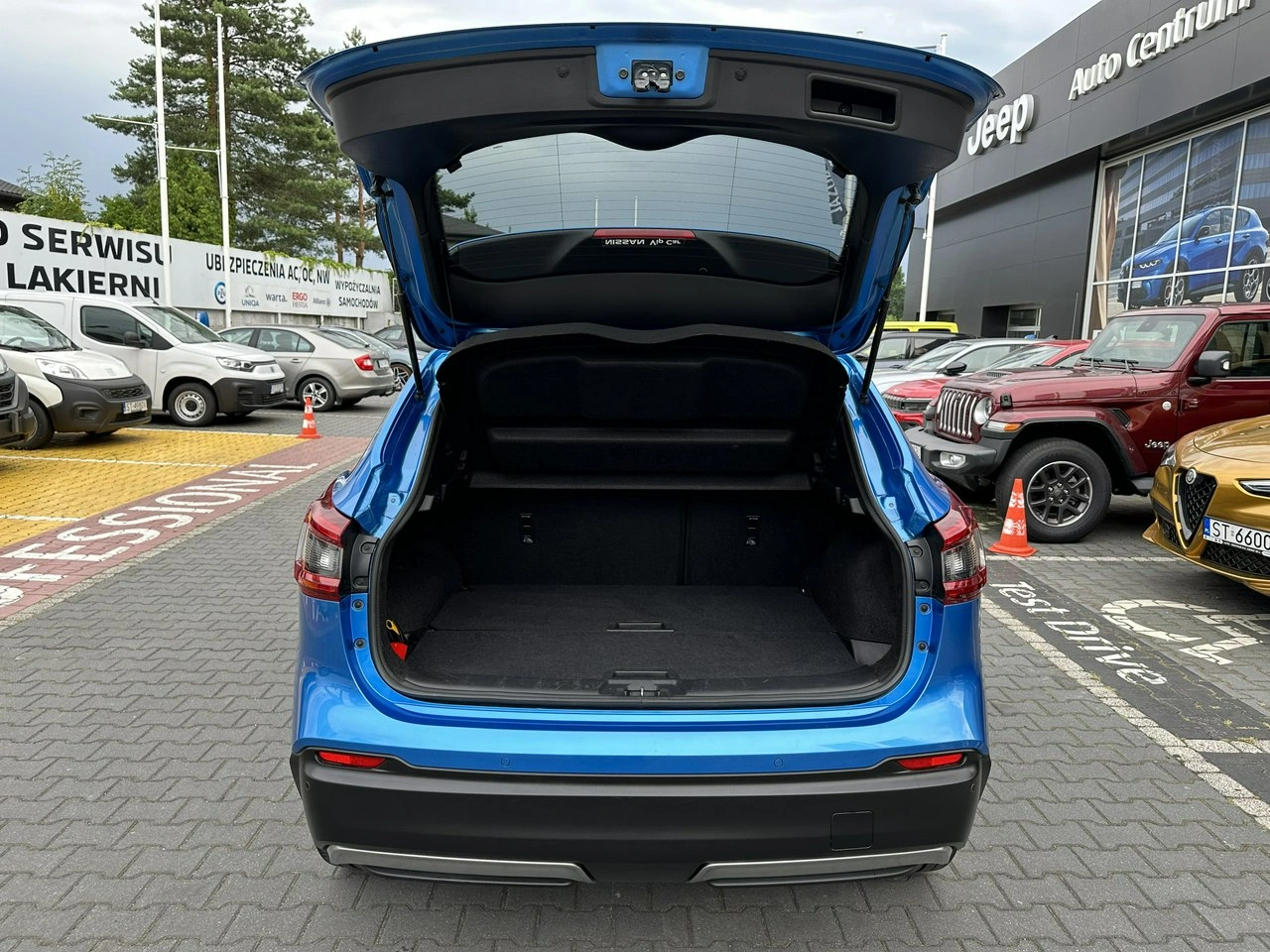 Nissan Qashqai - Zdjęcie 24