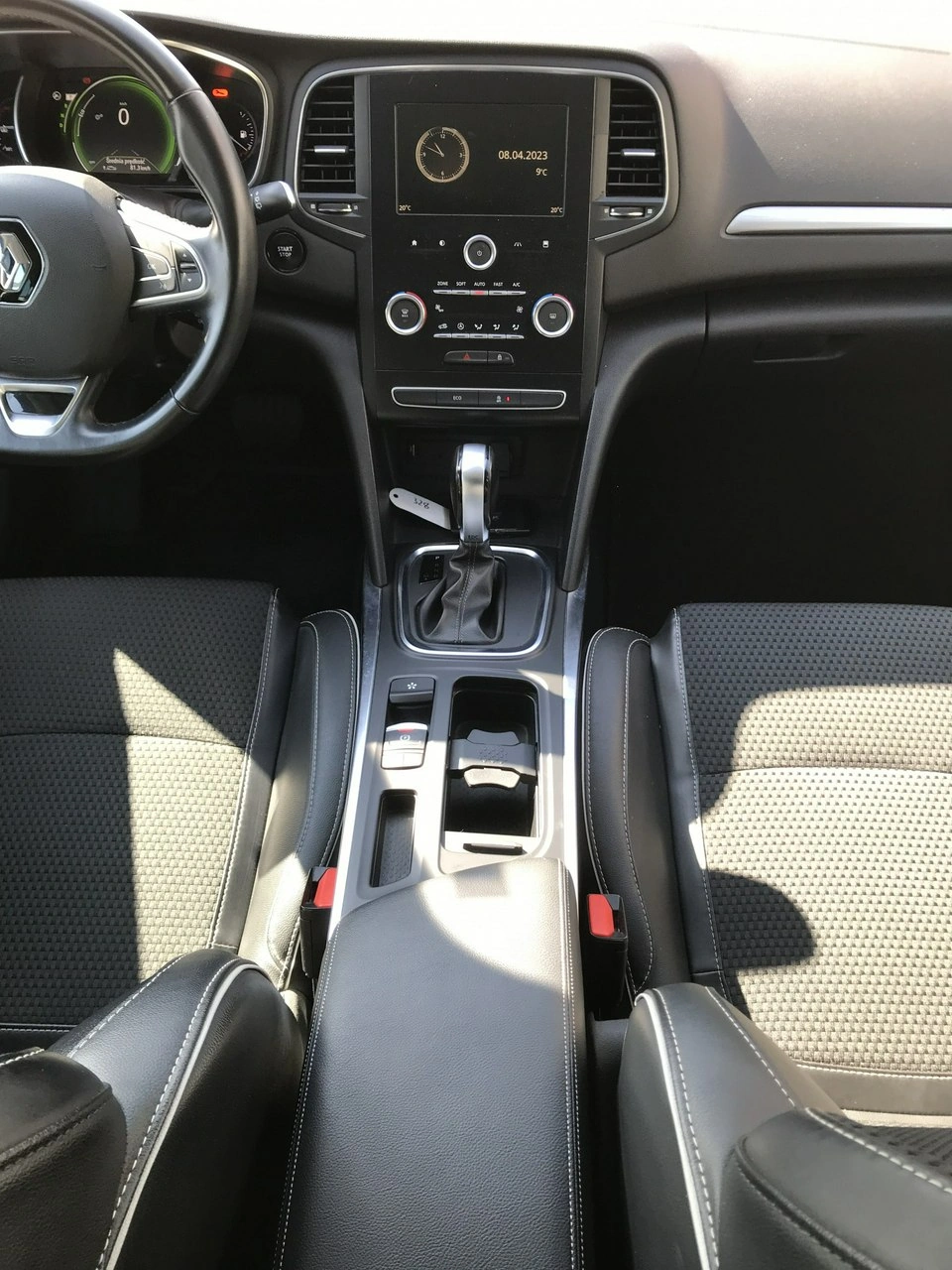 Renault Megane - Zdjęcie 20