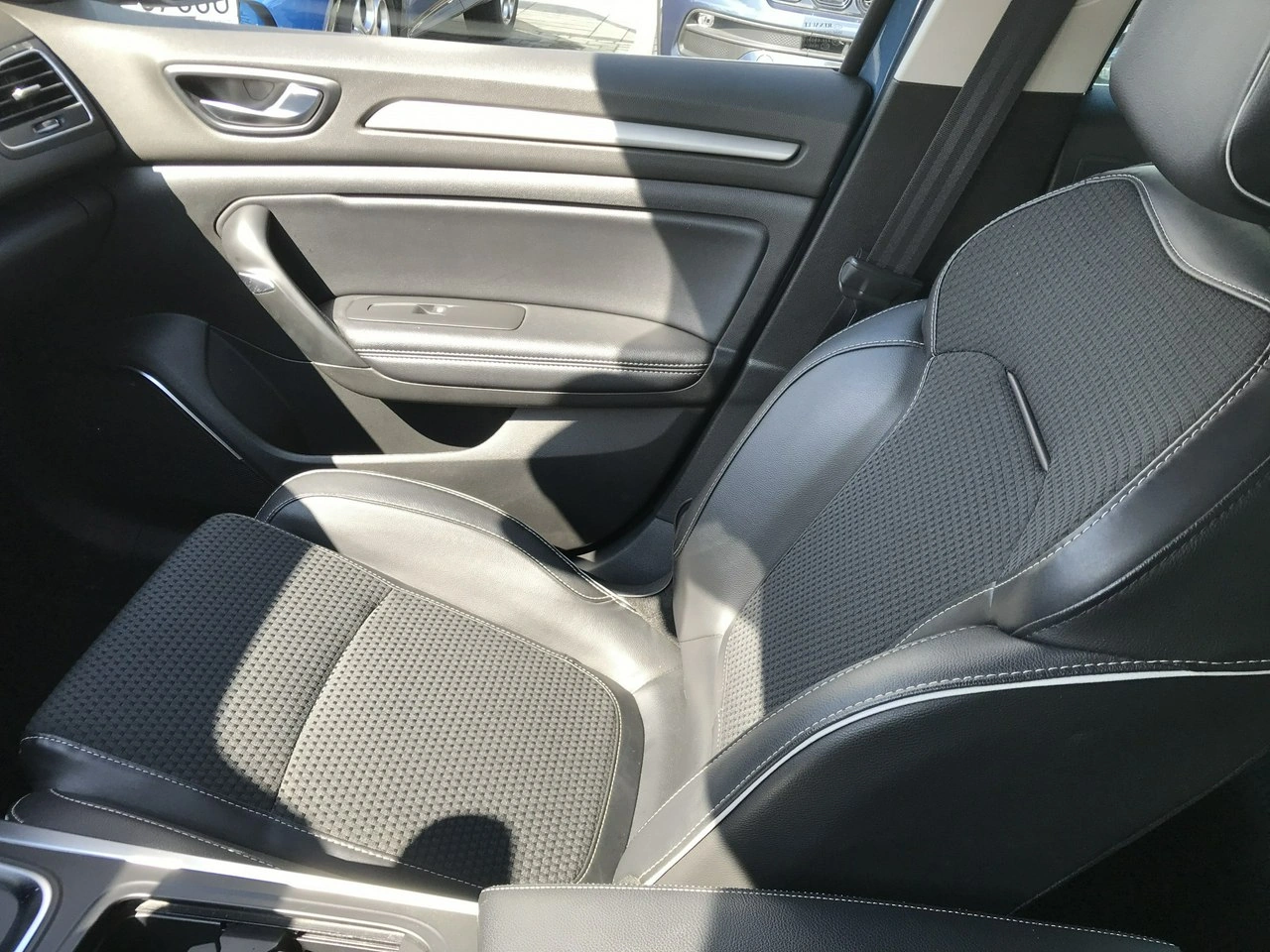 Renault Megane - Zdjęcie 25