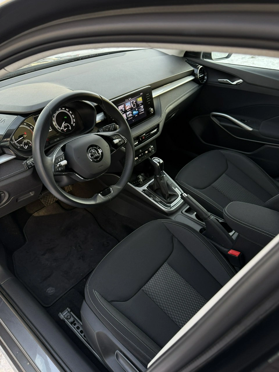 Skoda Fabia - Zdjęcie 12