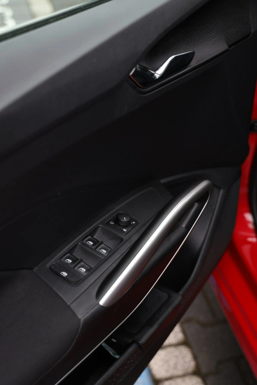 Skoda Fabia - Zdjęcie 8