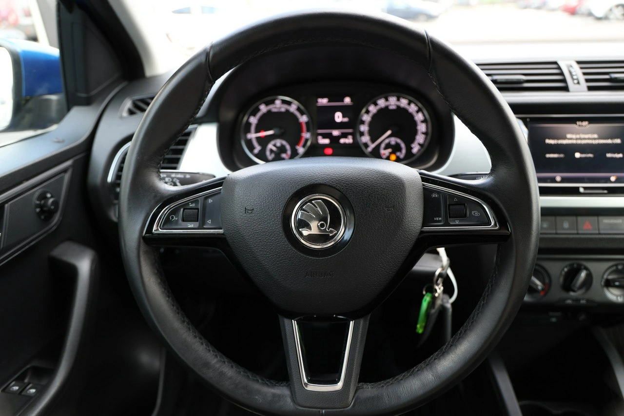 Skoda Fabia - Zdjęcie 17