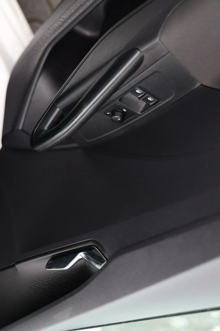 Skoda Fabia - Zdjęcie 10