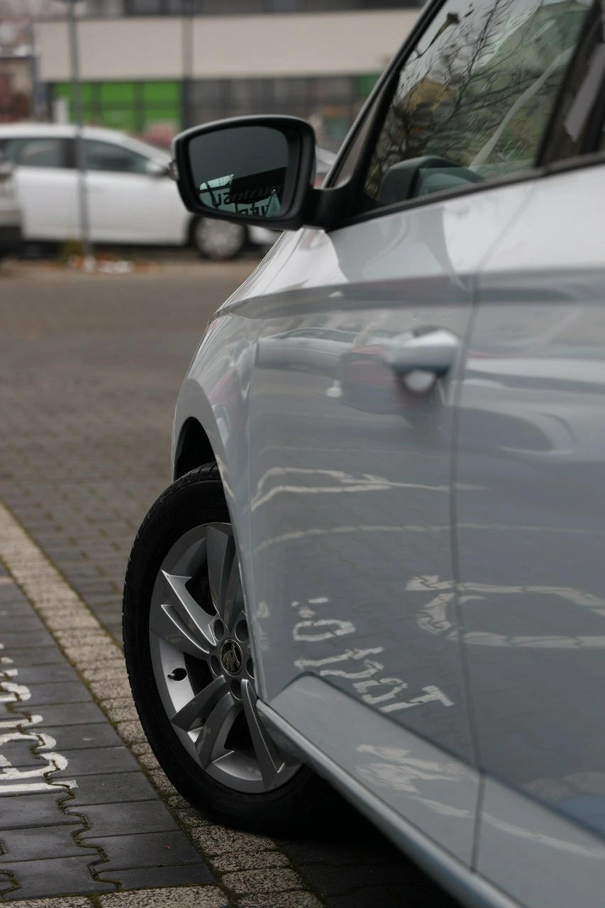 Skoda Fabia - Zdjęcie 10