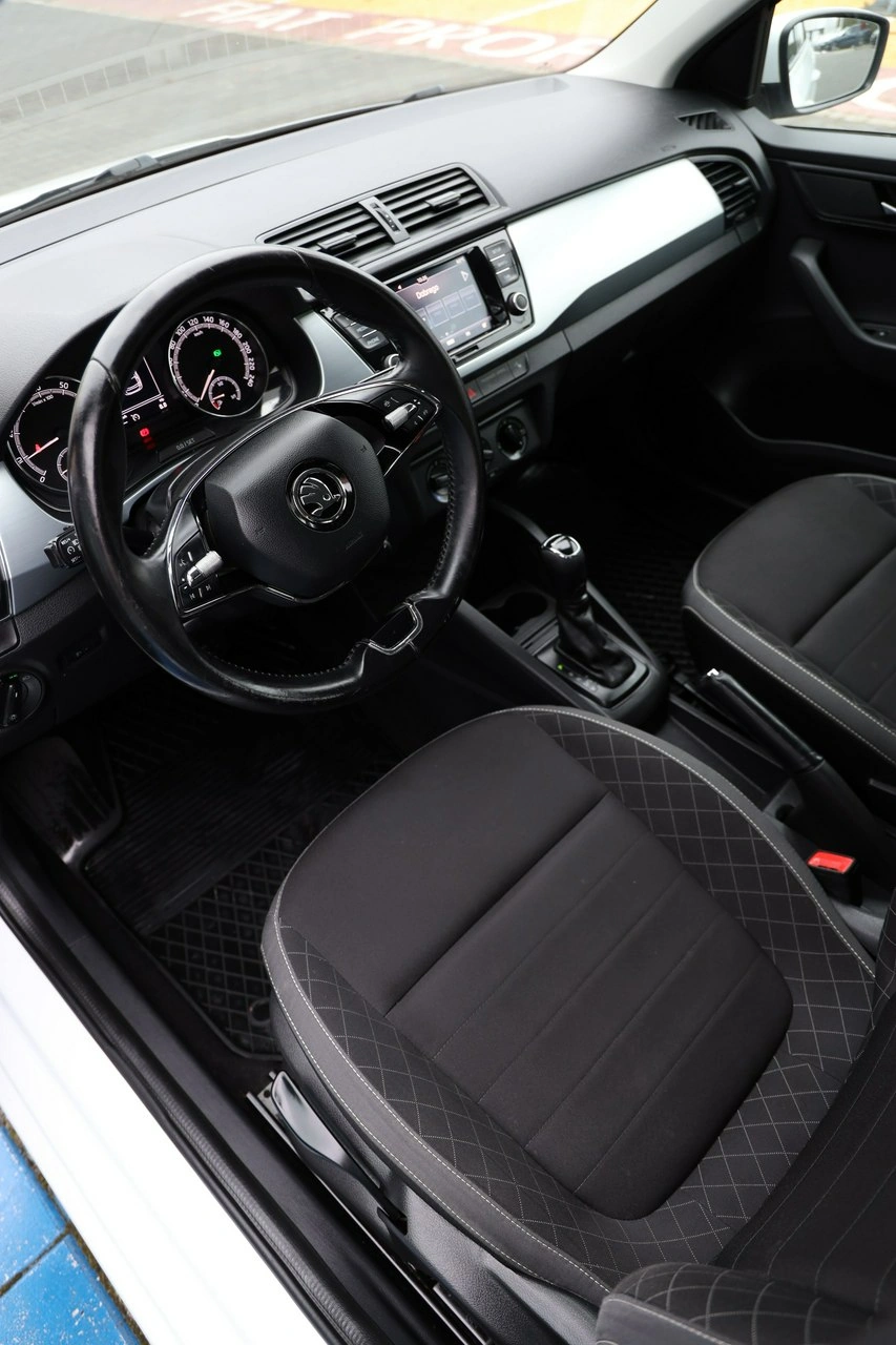 Skoda Fabia - Zdjęcie 12