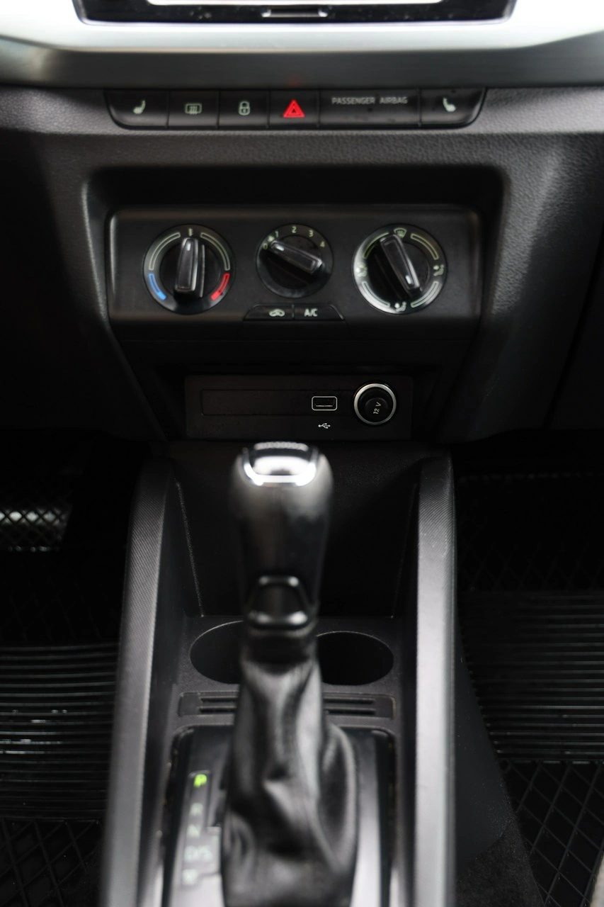 Skoda Fabia - Zdjęcie 18