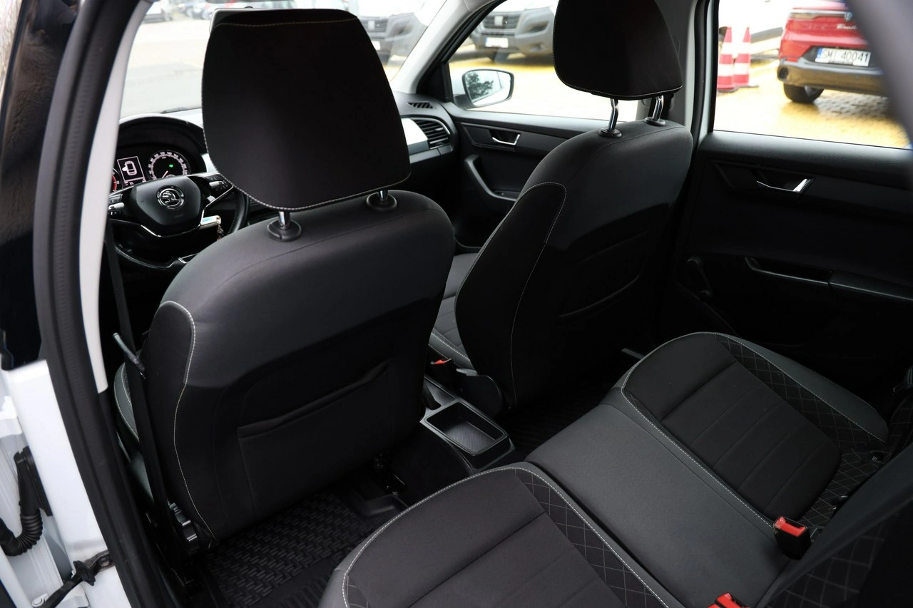 Skoda Fabia - Zdjęcie 22