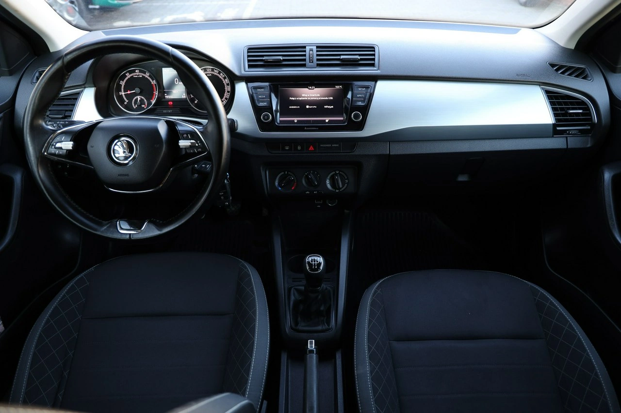 Skoda Fabia - Zdjęcie 19