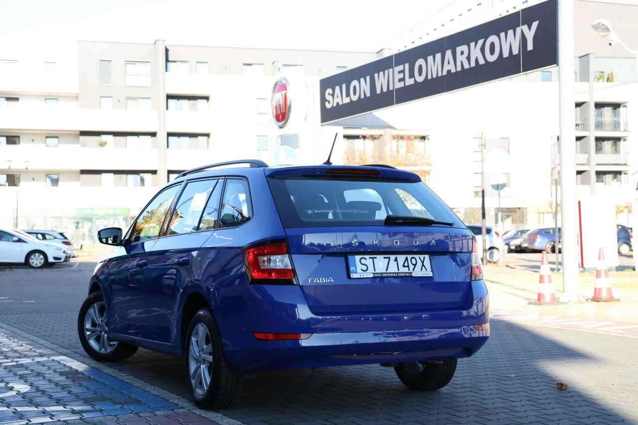 Skoda Fabia - Zdjęcie 6
