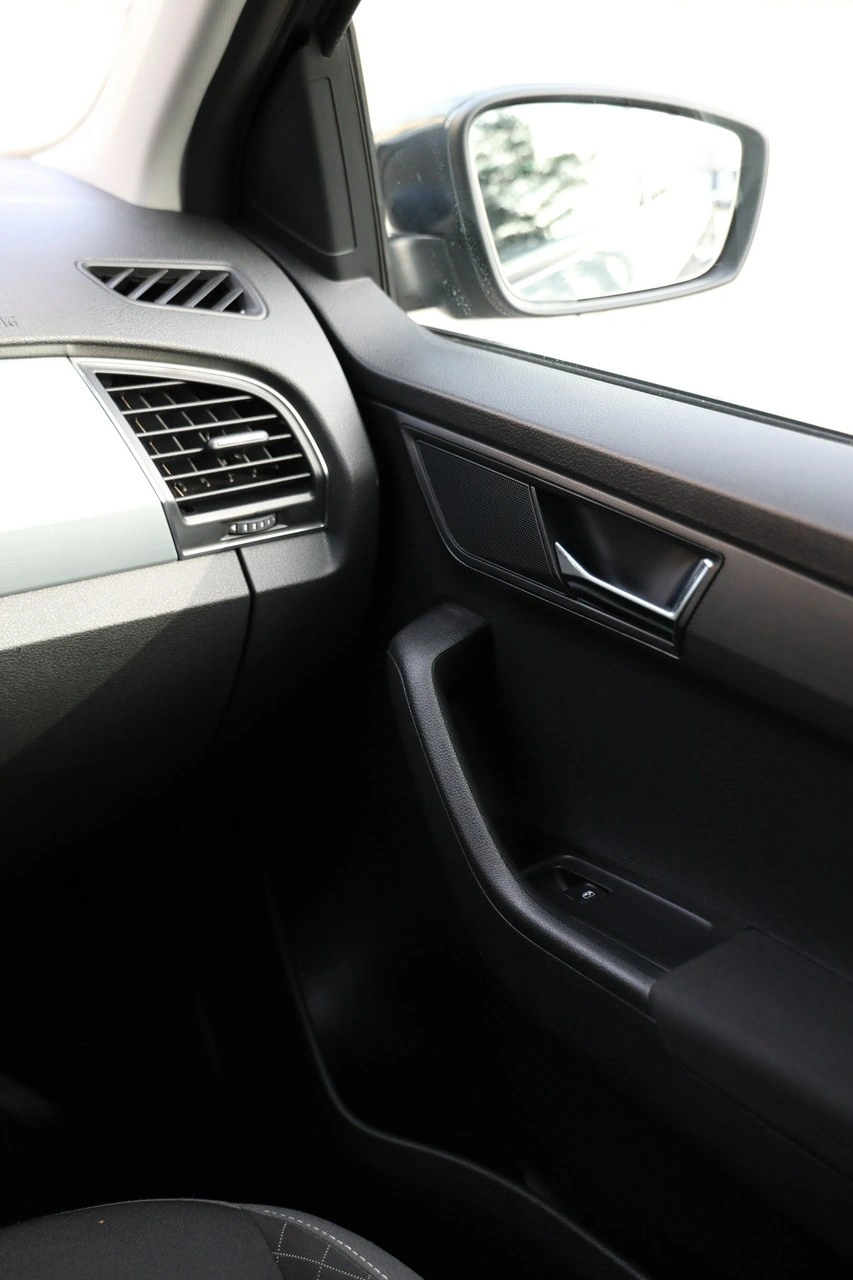 Skoda Fabia - Zdjęcie 22