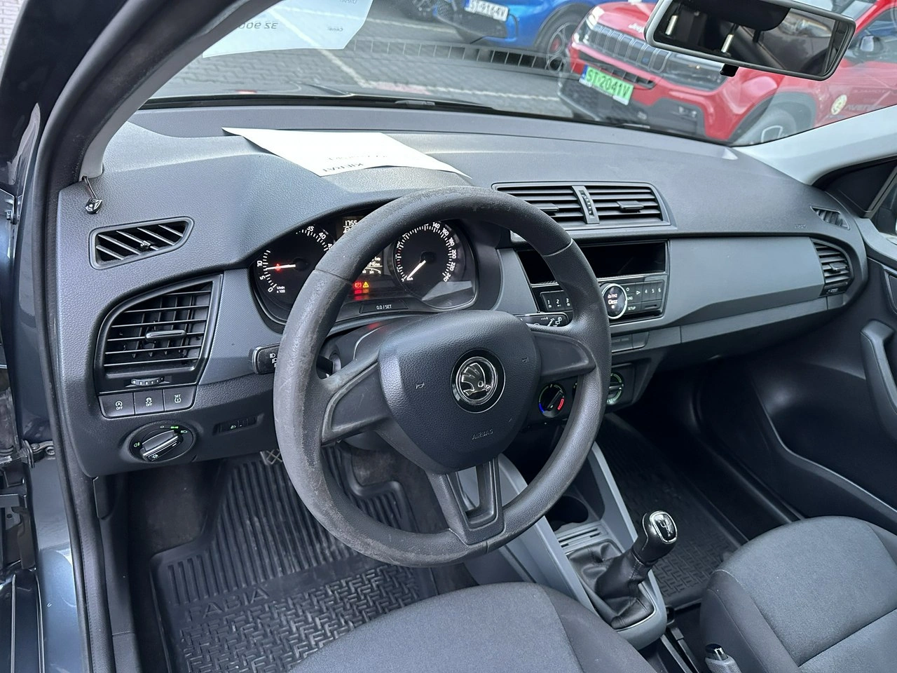 Skoda Fabia - Zdjęcie 8