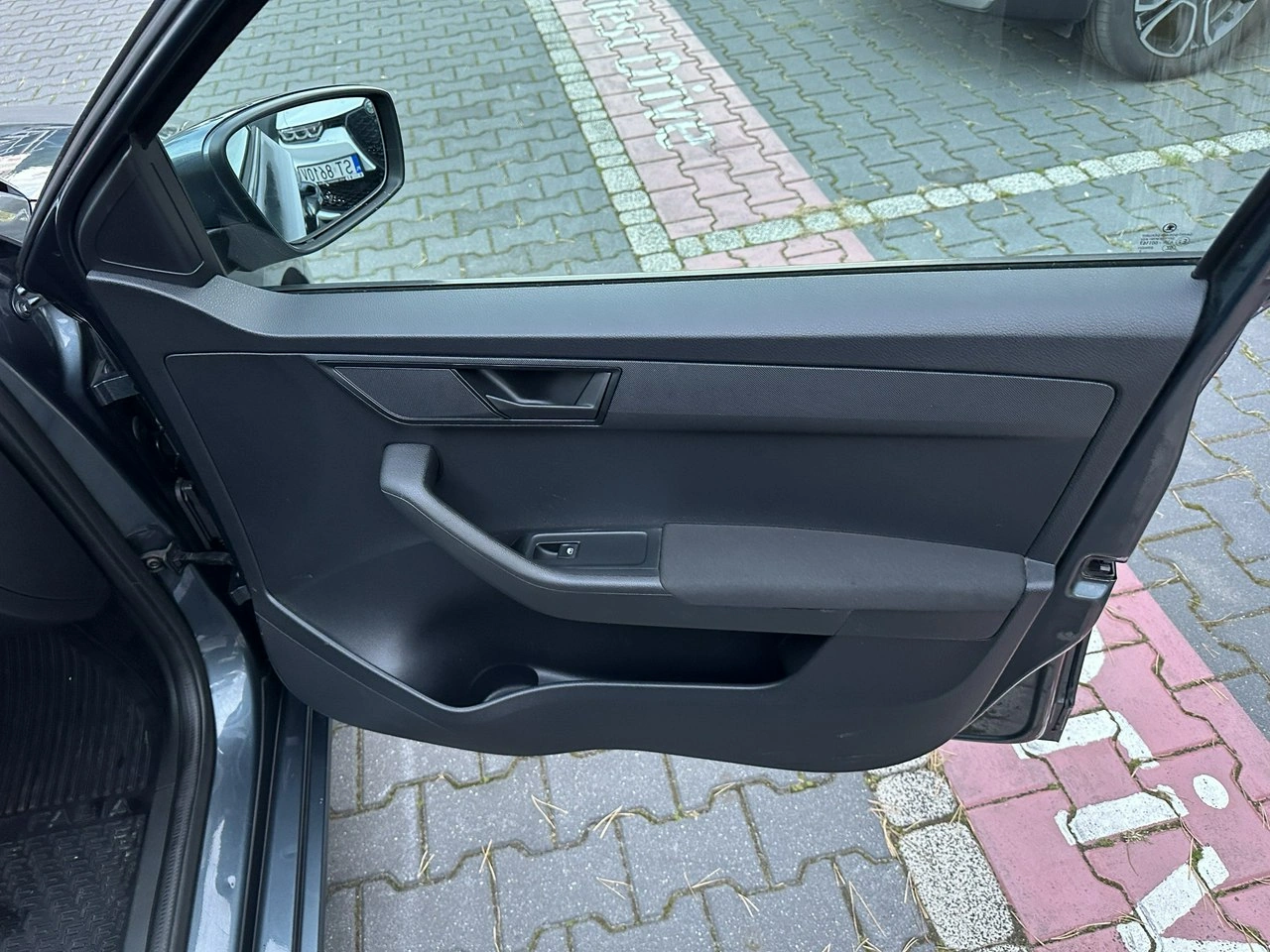 Skoda Fabia - Zdjęcie 23