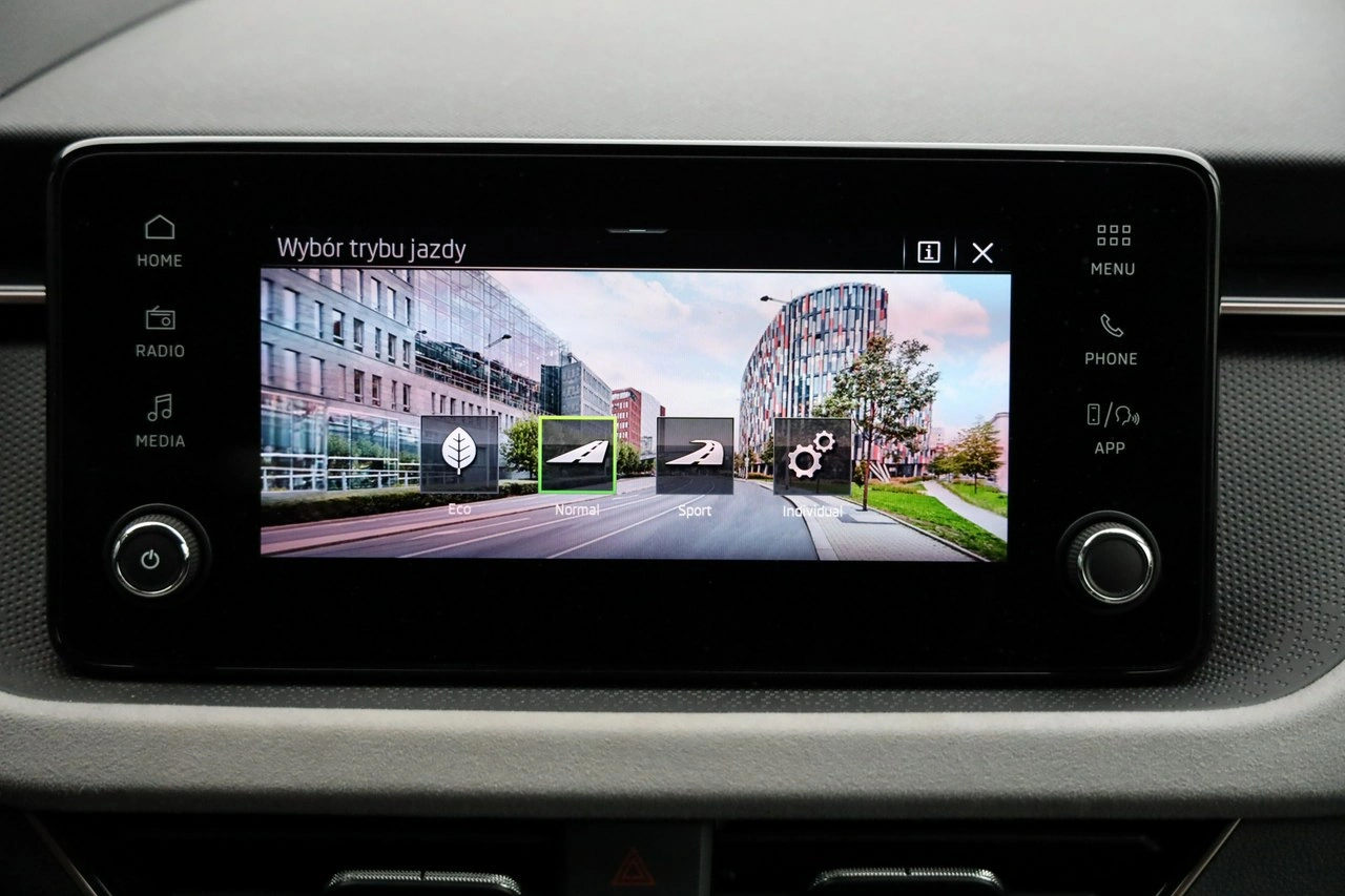 Skoda Kamiq - Zdjęcie 36