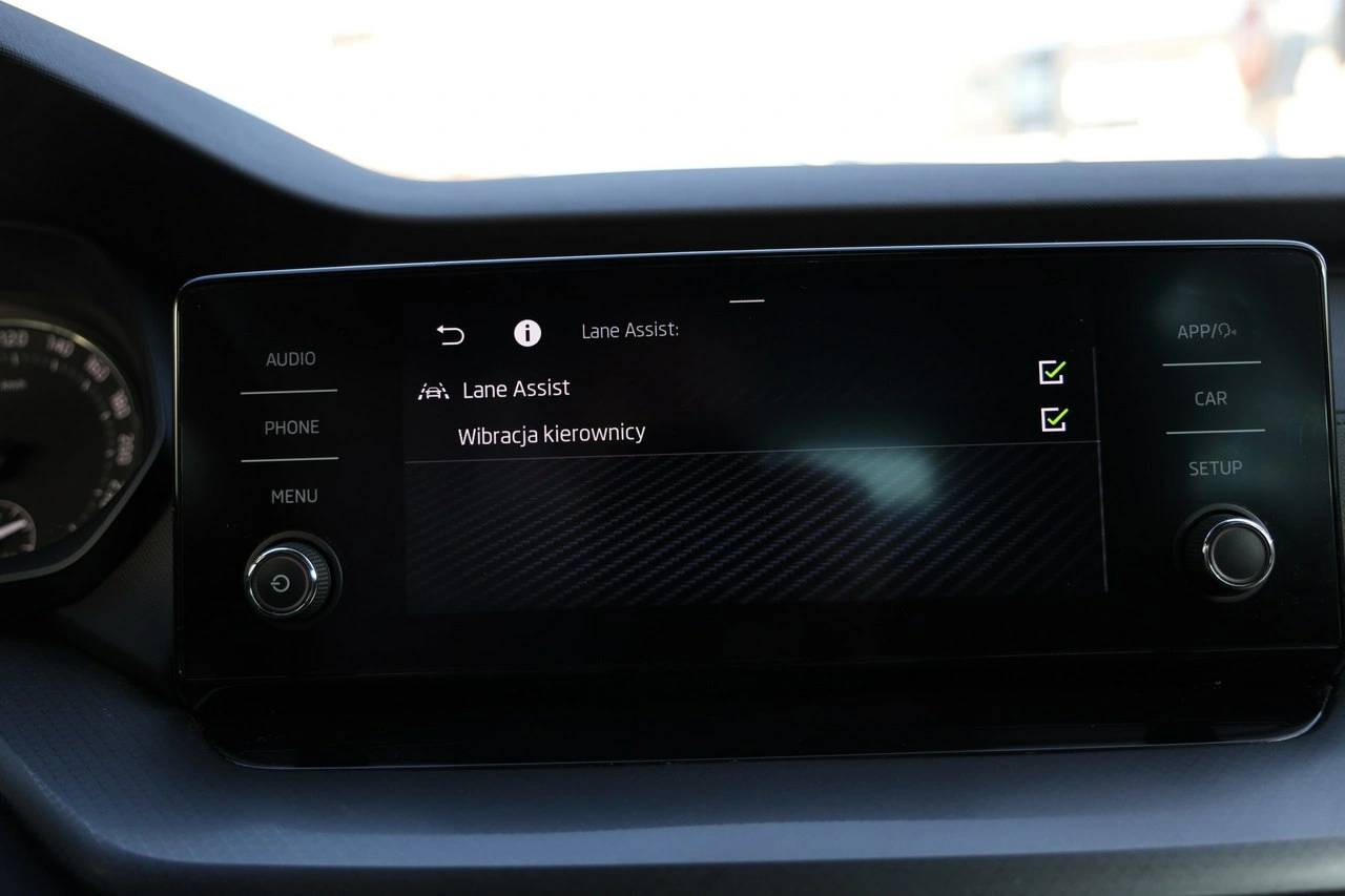 Skoda Octavia - Zdjęcie 23