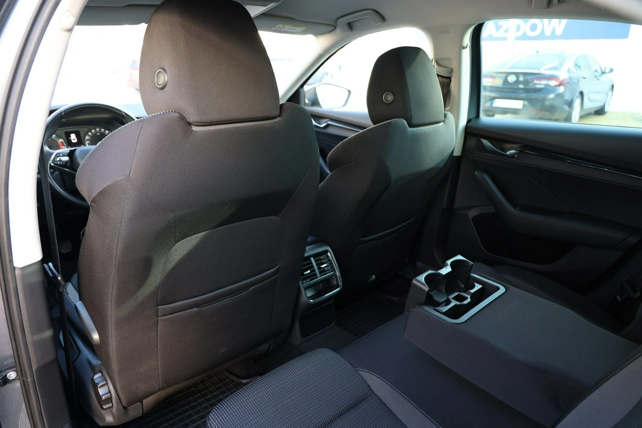 Skoda Octavia - Zdjęcie 32