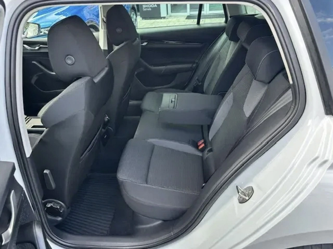 Skoda Octavia - Zdjęcie 11