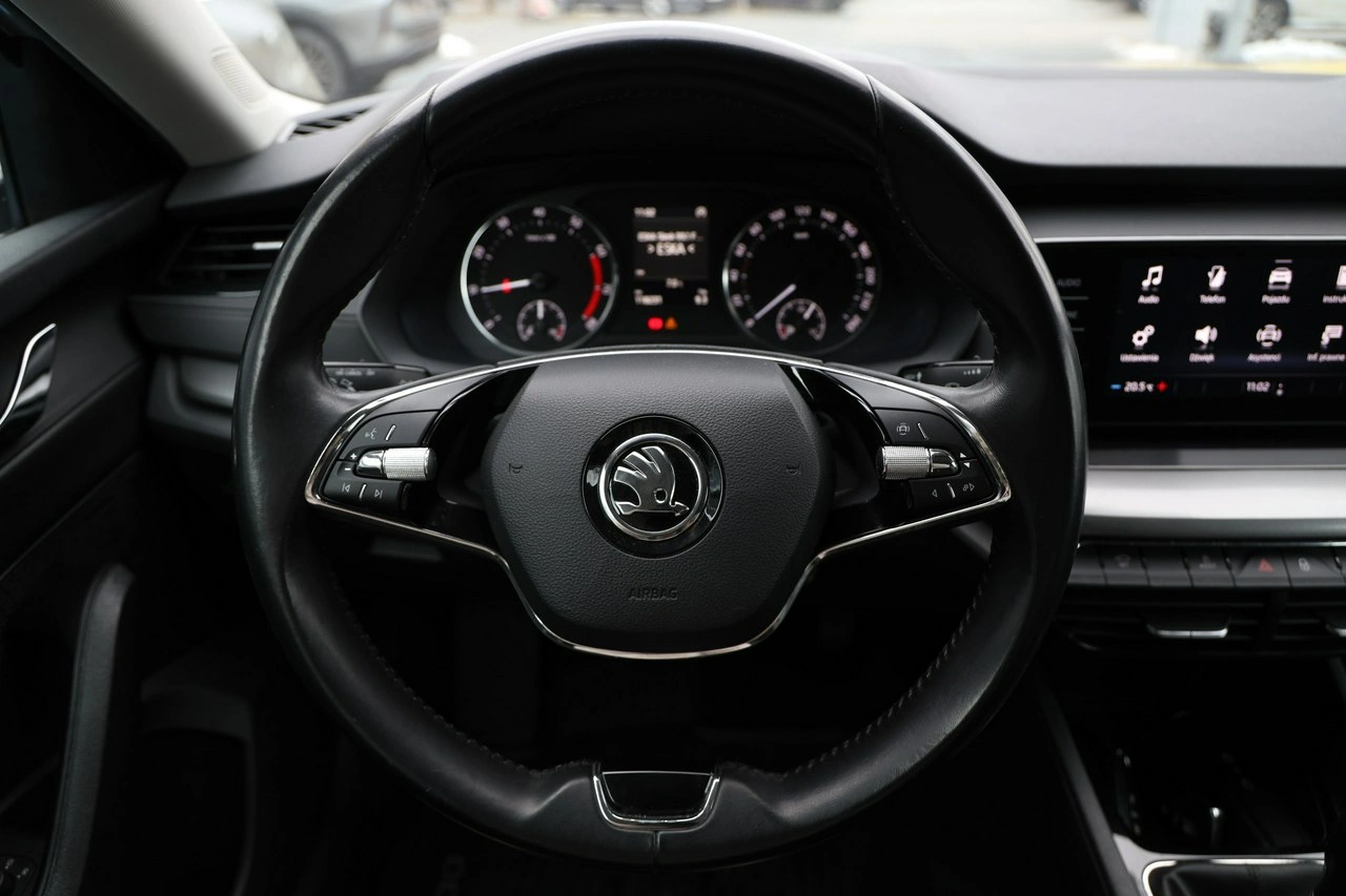 Skoda Octavia - Zdjęcie 15
