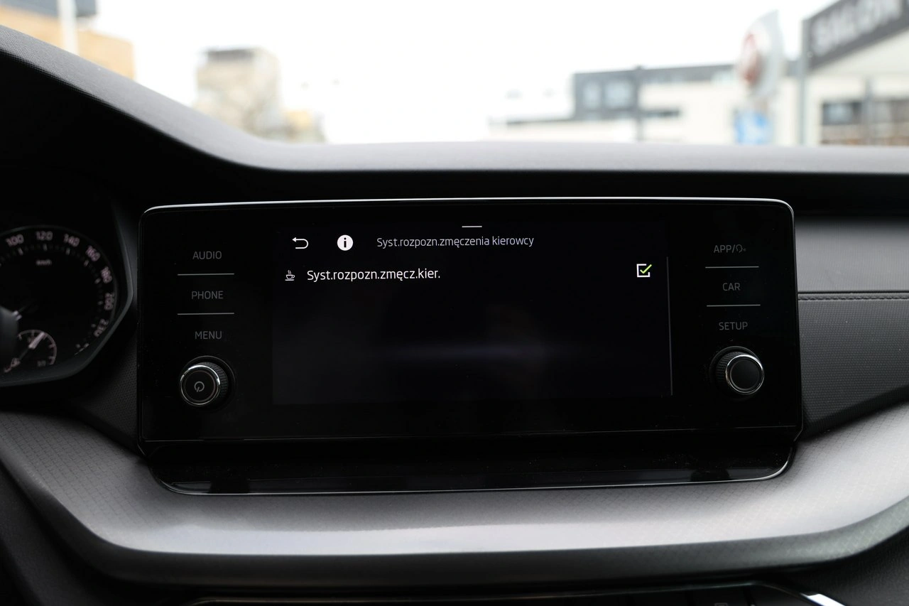 Skoda Octavia - Zdjęcie 23