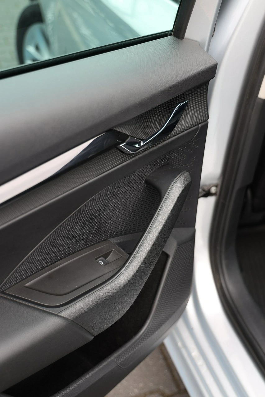 Skoda Octavia - Zdjęcie 27