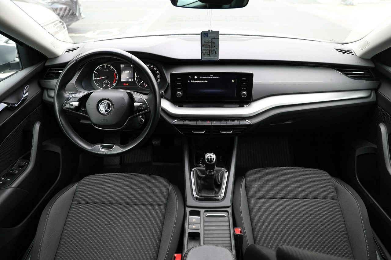 Skoda Octavia - Zdjęcie 29