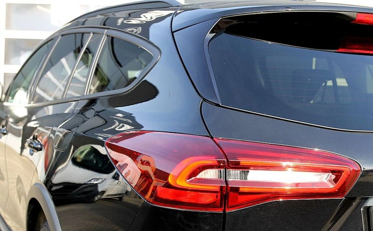 Ford Focus - Zdjęcie 24