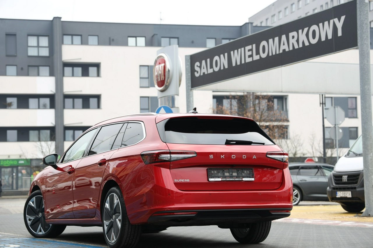 Skoda Superb - Zdjęcie 9