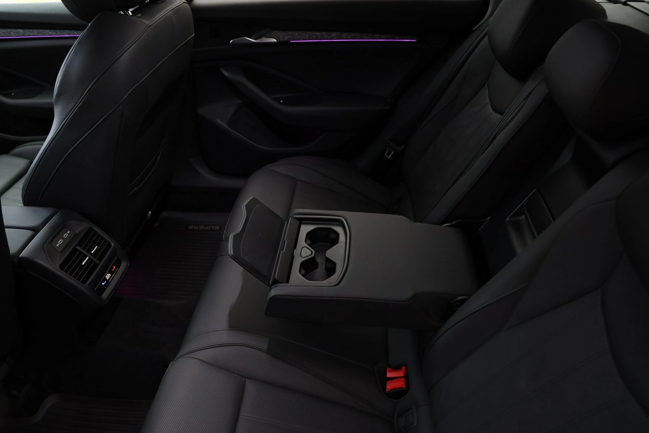 Skoda Superb - Zdjęcie 38