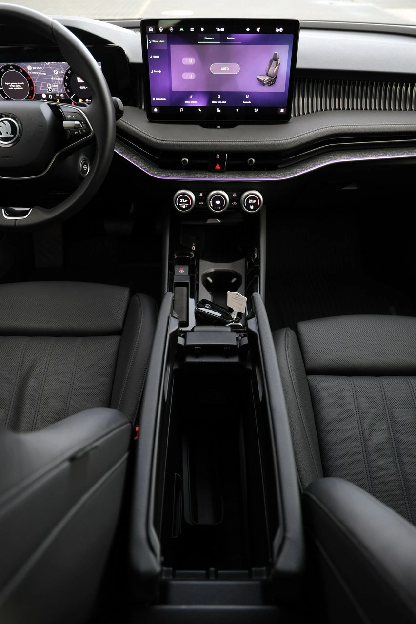 Skoda Superb - Zdjęcie 43