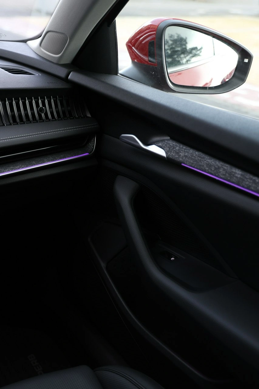 Skoda Superb - Zdjęcie 44