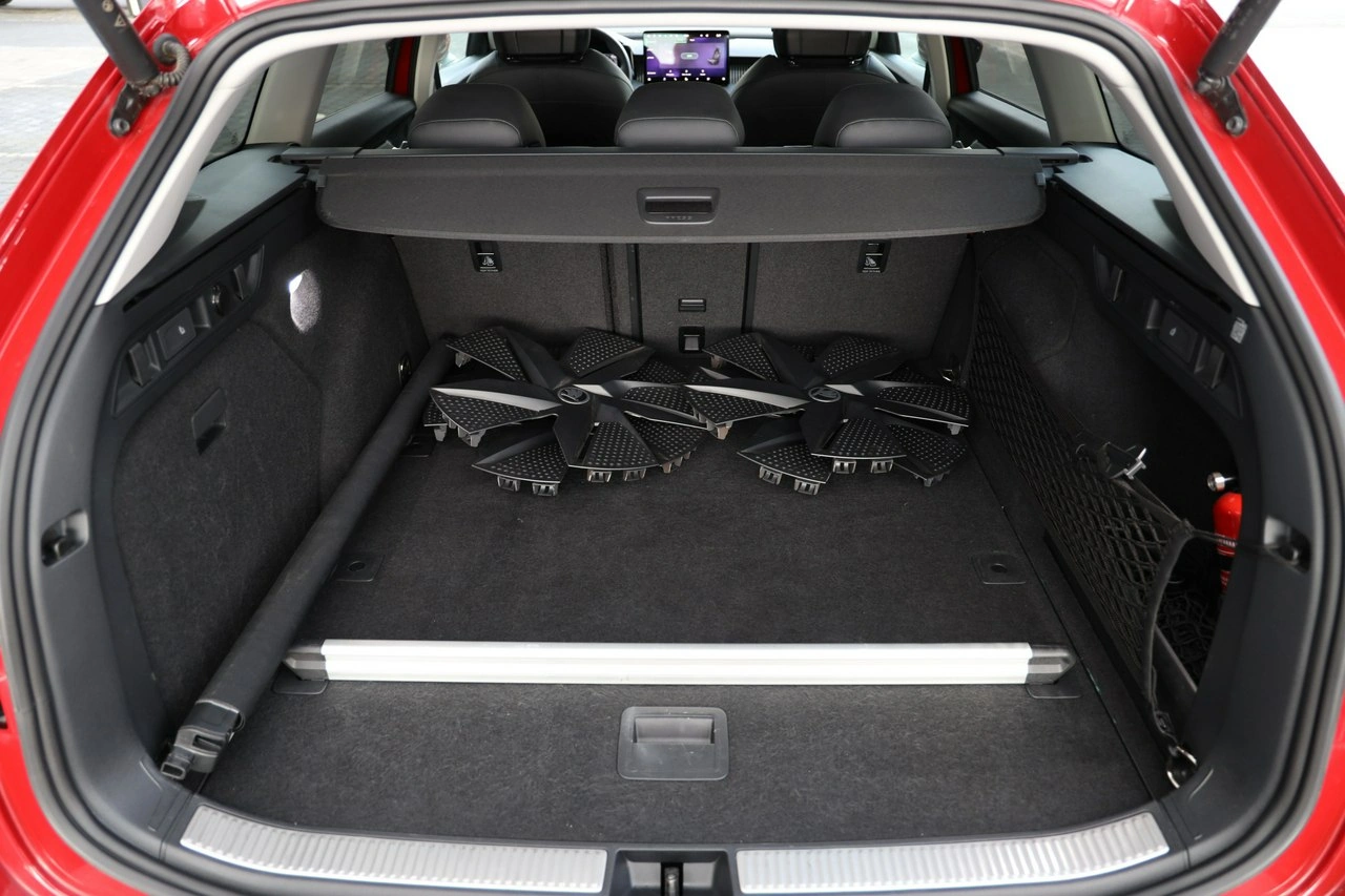 Skoda Superb - Zdjęcie 49