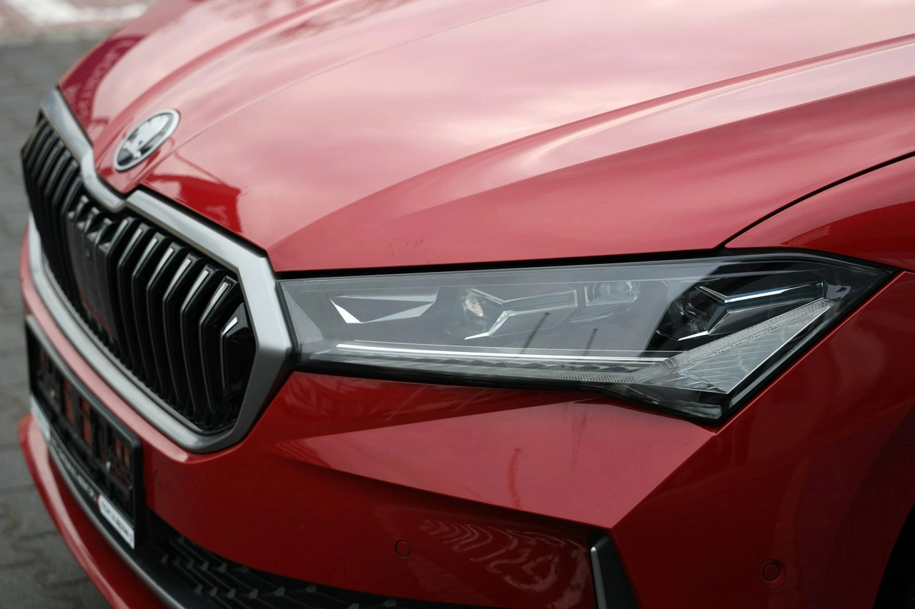 Skoda Superb - Zdjęcie 15