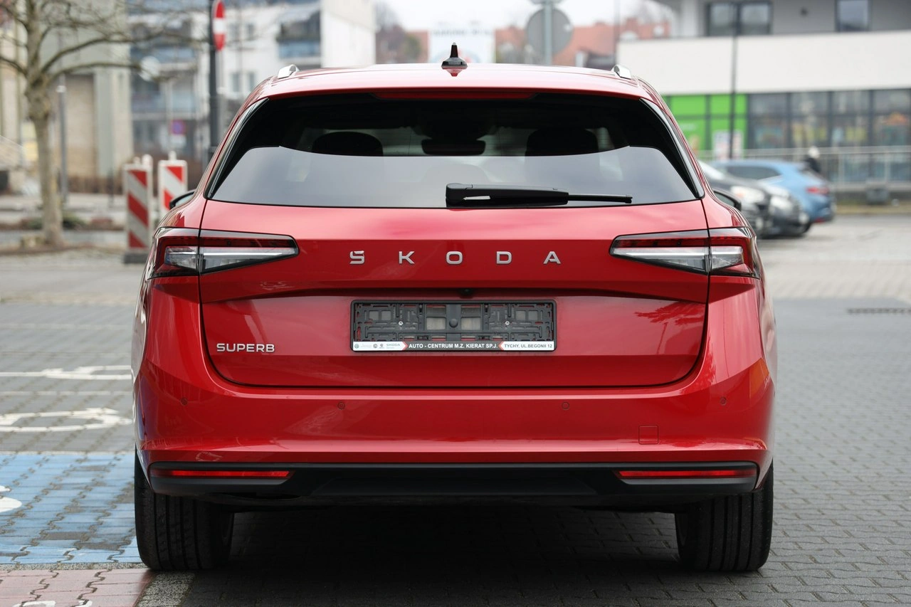 Skoda Superb - Zdjęcie 8